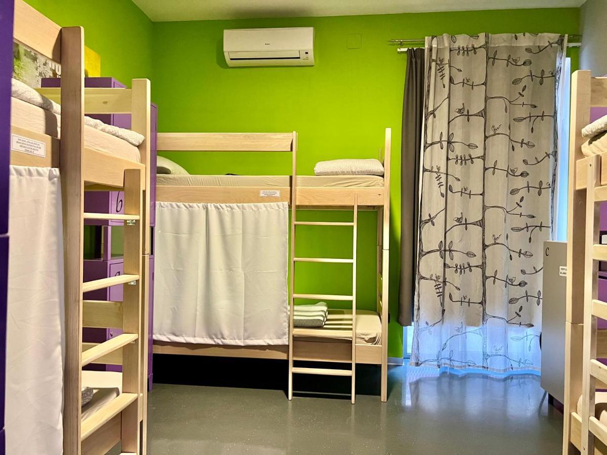 Himalayan Hostel Загреб Екстер'єр фото