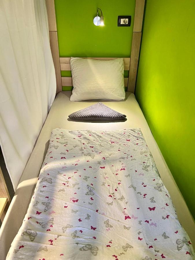 Himalayan Hostel Загреб Екстер'єр фото