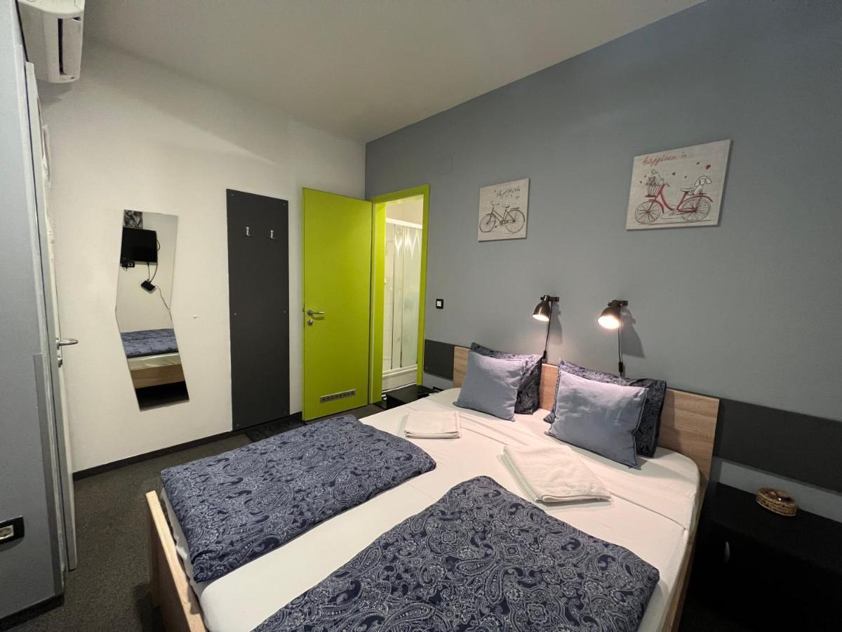 Himalayan Hostel Загреб Екстер'єр фото