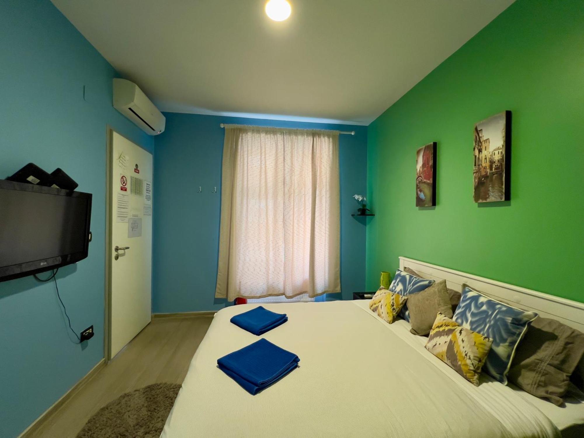 Himalayan Hostel Загреб Екстер'єр фото