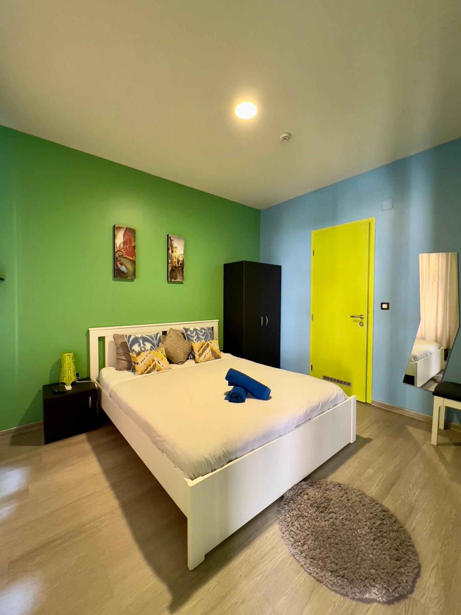 Himalayan Hostel Загреб Екстер'єр фото