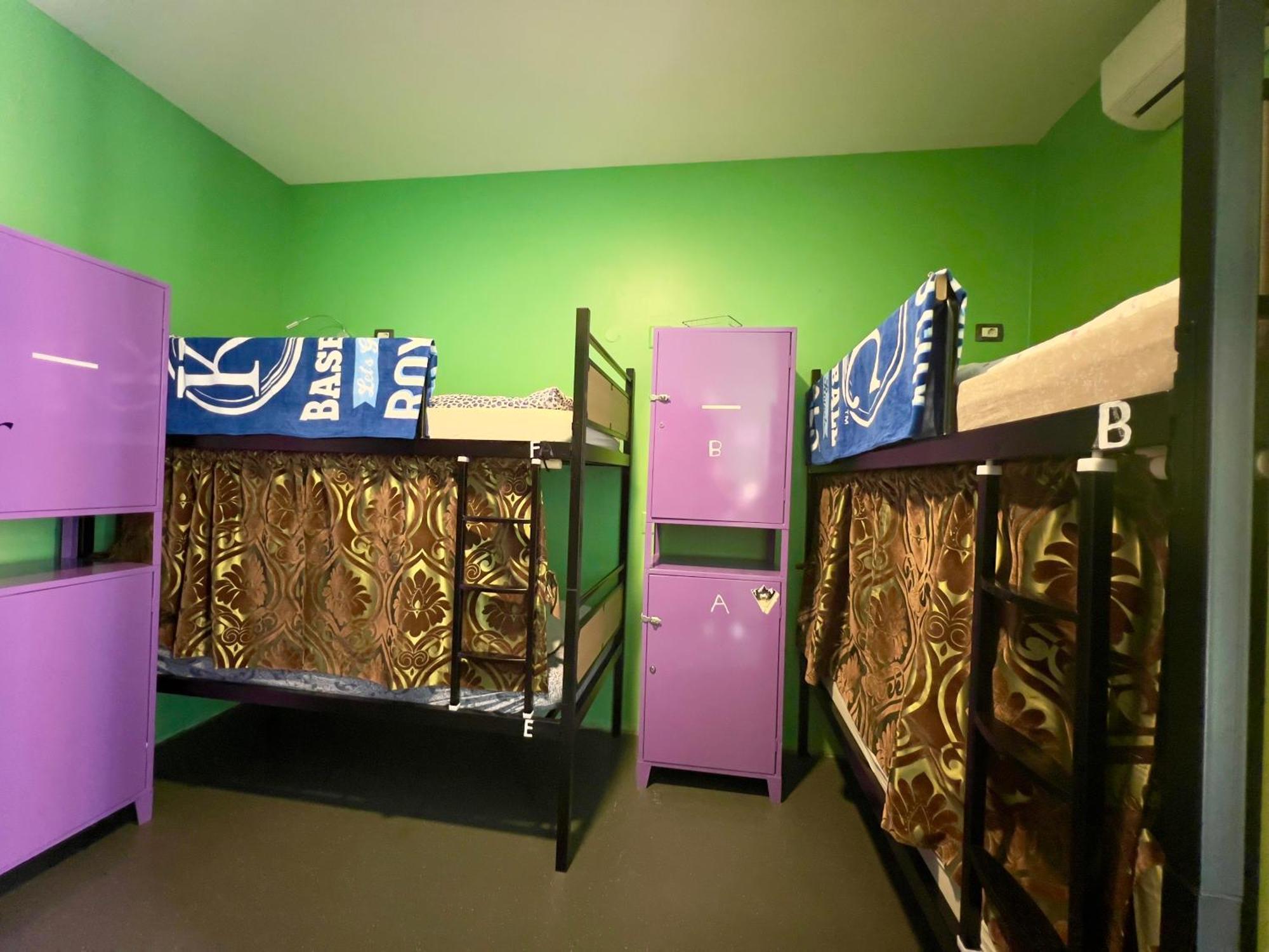 Himalayan Hostel Загреб Екстер'єр фото
